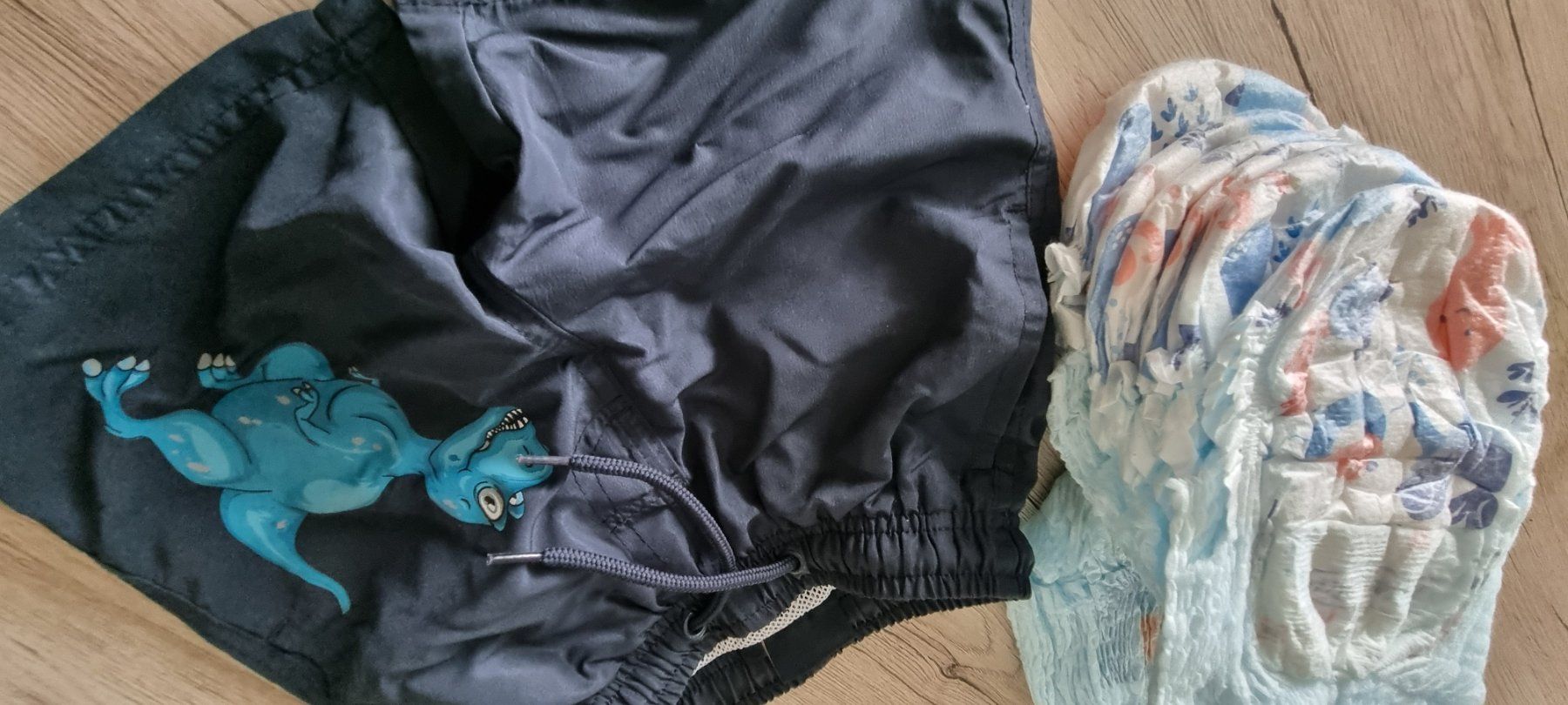 Badehosen: Badehose gr.110+7 Schwimmwindeln gr.L – Gebraucht aus Grossdietwil von GNOM313 1