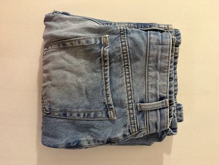 Bershka Jeans hellblau Grösse 36 gebrauchter Zustand