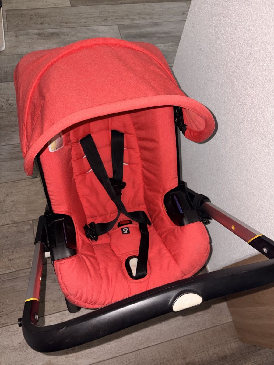 Doona Kinderwagen: Doona Kinderwagen – Gebraucht aus Oberwil b. Büren von mme.scisci 1