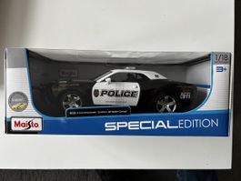 Maisto Dodge Challenger Polizei 1:18, Special Edition!