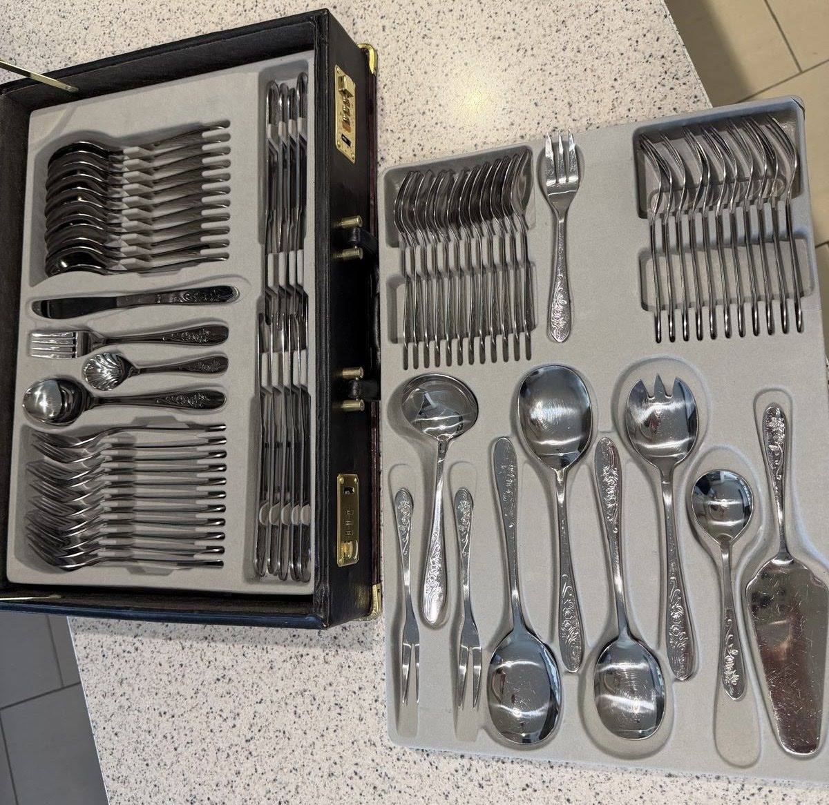 Bestecksets: Besteckset – Gebraucht aus Bronschhofen von Dagobert007