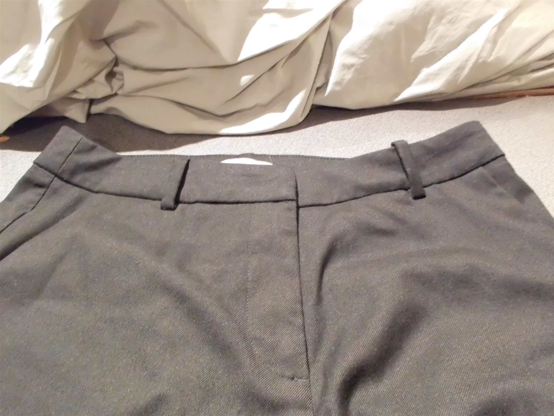 H&M Hosen: Hose Grösse 34, H&M, schwarz, elegant – Gebraucht aus Zürich von Motzkuh 1