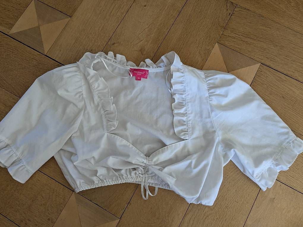 Kleider: Wunderschönes Almsach Dirndl mit Bluse und Schürze, Gr. S/36 – Gebraucht aus Wil SG von TSchn24 1