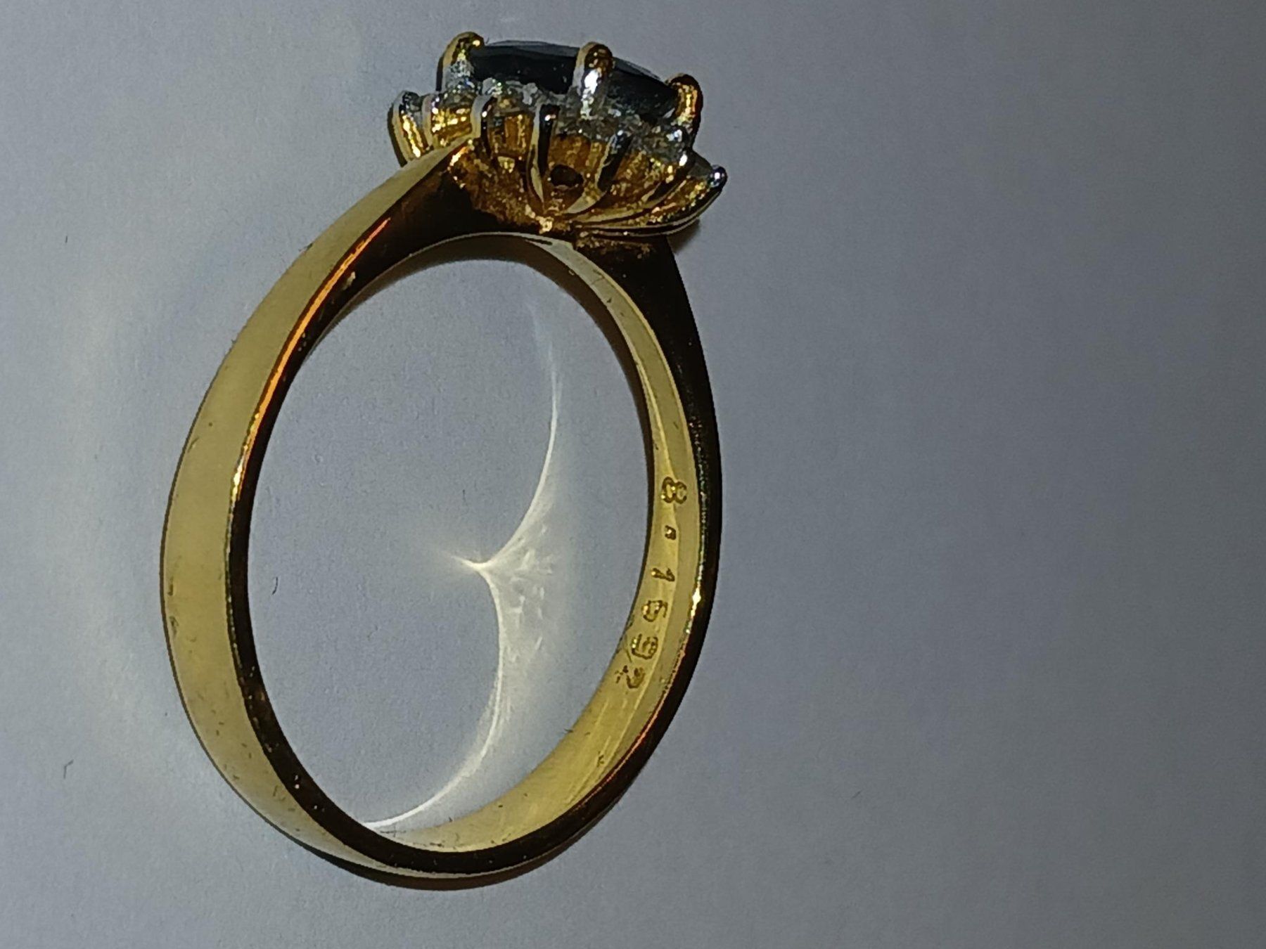 Anelli: Wunderschöner Goldring mit Saphir und Diamanten! – Usato da Jona venduto da Klbe 5