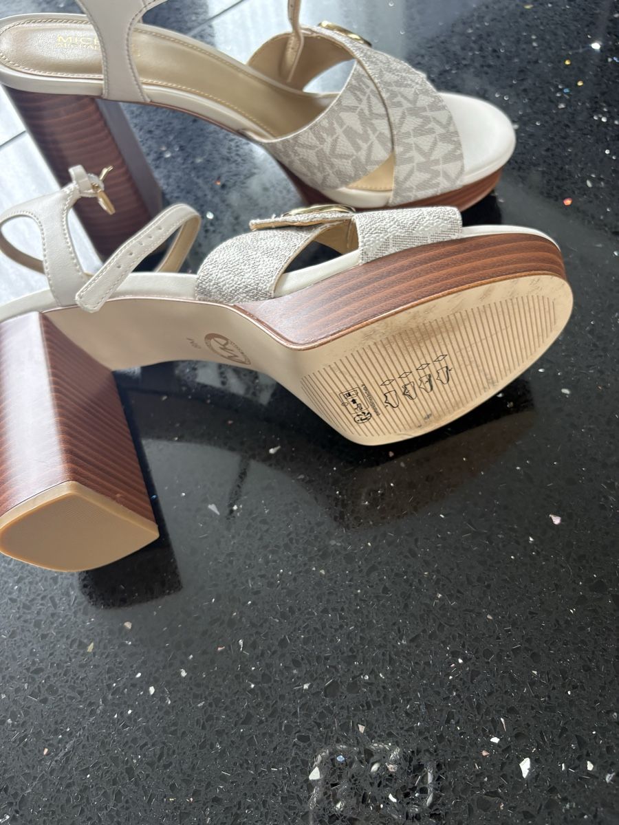 Michael Kors Scarpe da donna: Michael Kors Sandalen  – Nuovo e nell'imballaggio originale da Oftringen venduto da SCHIBLI1 3