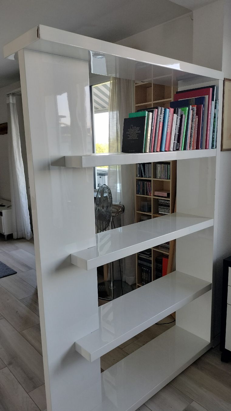 Scaffali: Hochglanz weisses Regal / Raumteiler – Usato da Basel venduto da baselboy01 2