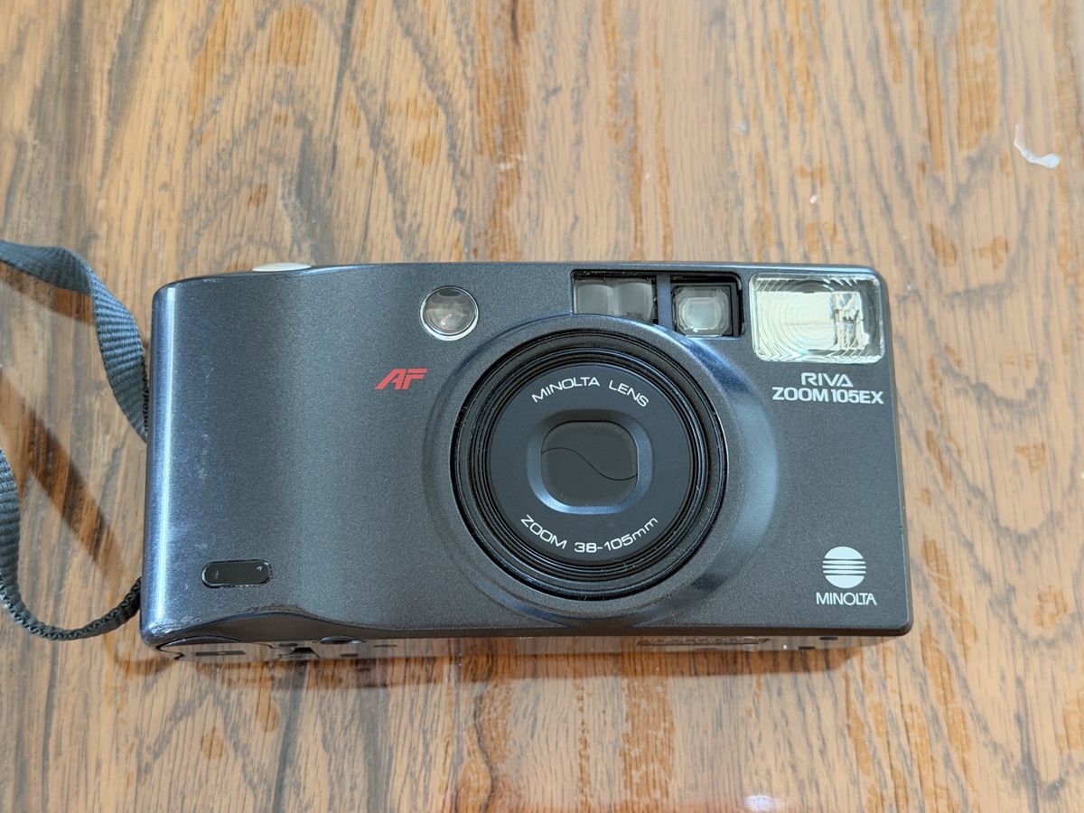 Minolta Fotocamera: Minolta Riva Zoom 105EX Analog Camera – Usato da Zürich venduto da Gadgets2020 2