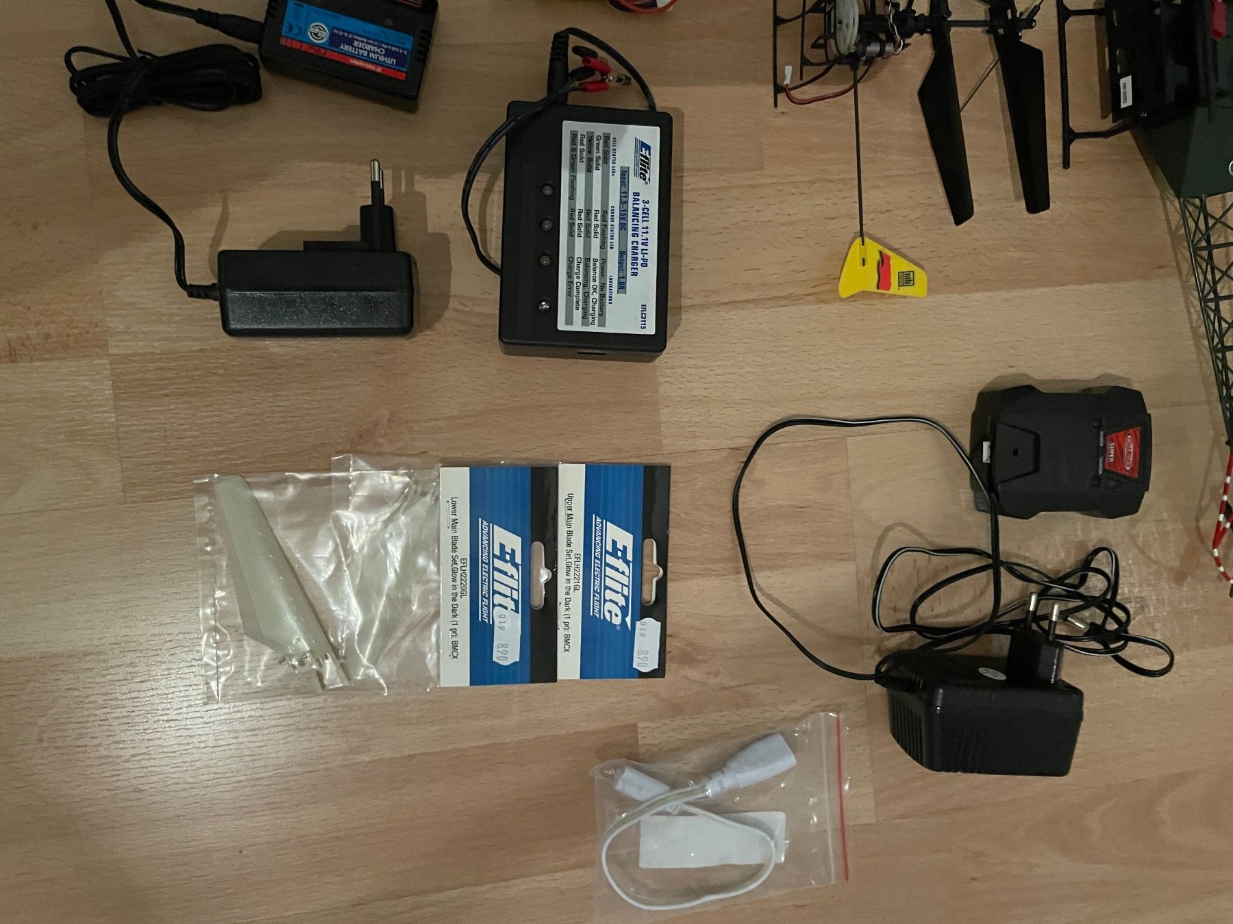 Blade RC Kits de montage: Hélicoptère télécommandé – D'occasion à le locle par caryl 5