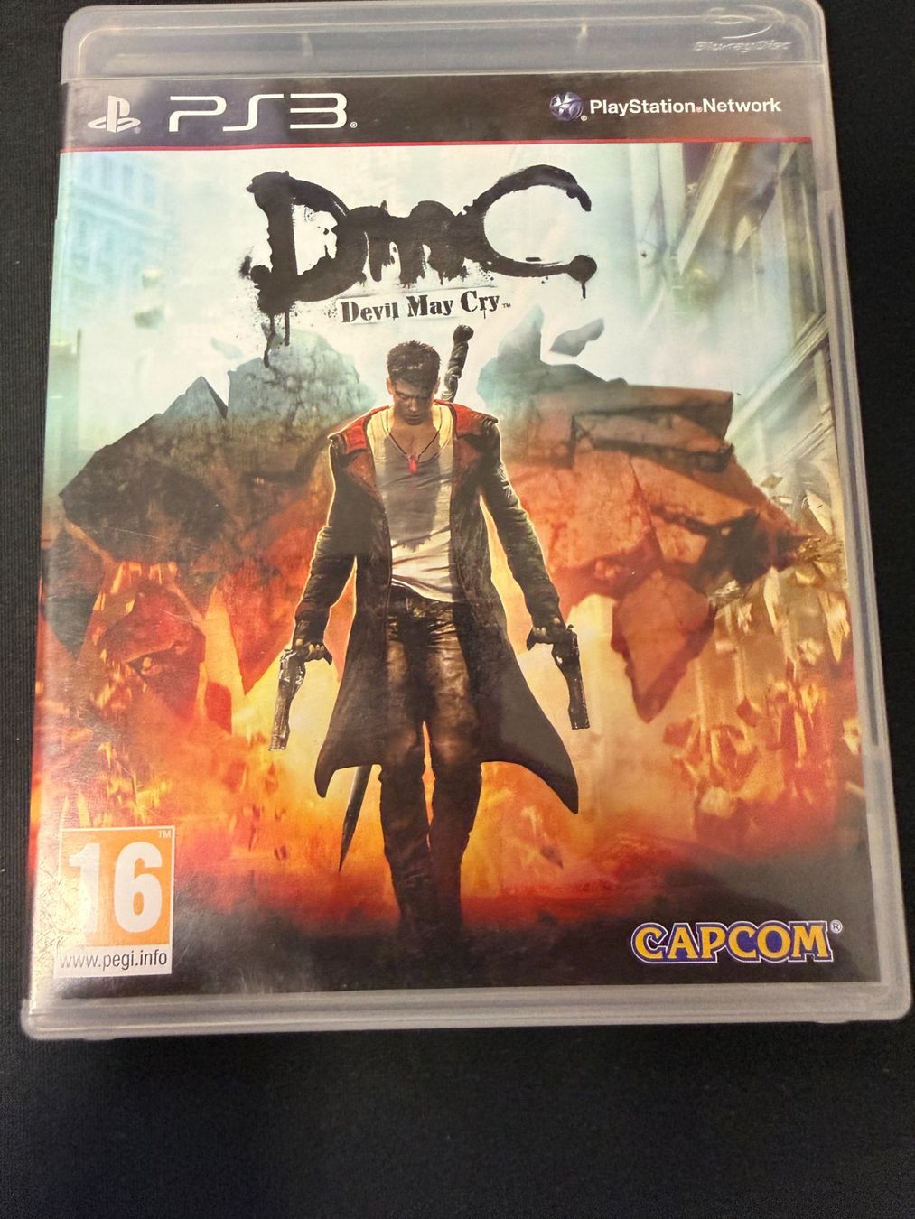 Sony Jeux: DMC Devil May Cry - PS3 – D'occasion à Pont-de-la-Morge par Darfal