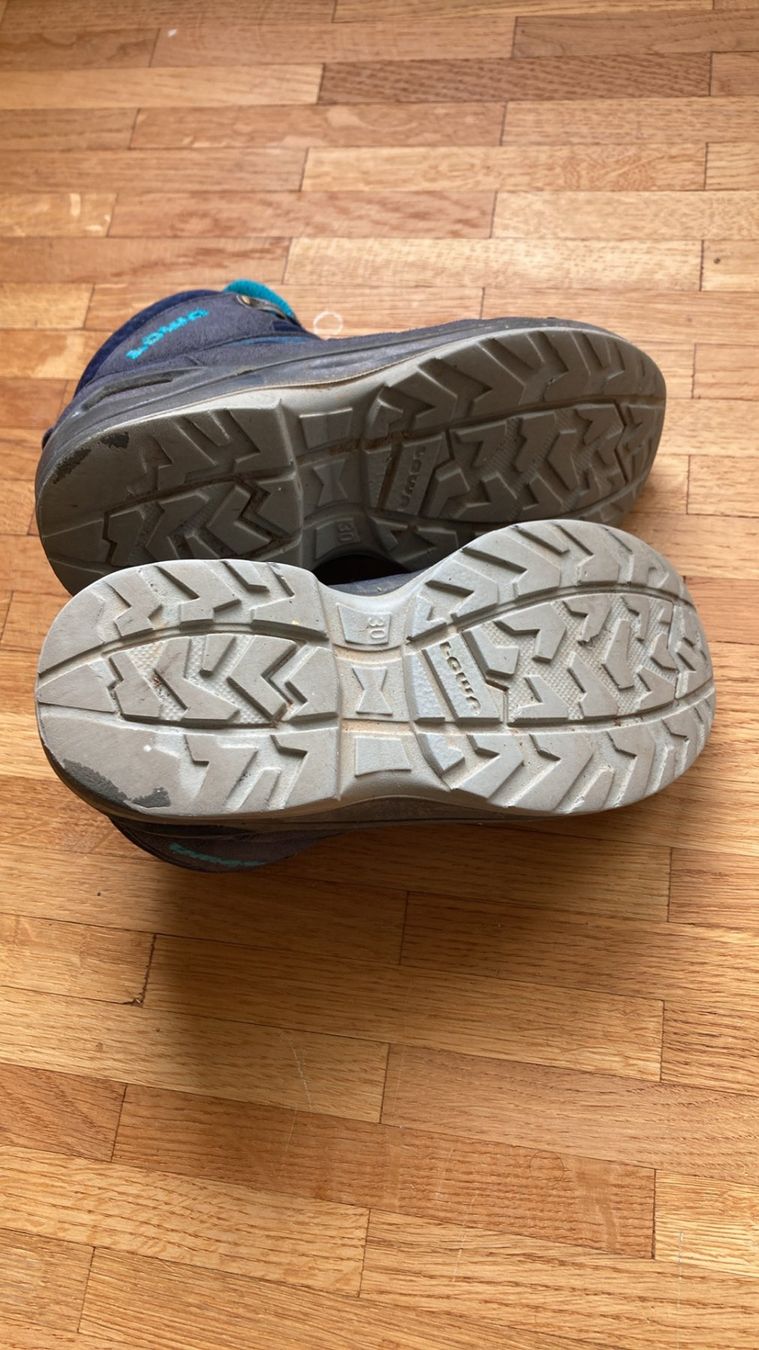 Lowa Scarpe per ragazzi: Lowa Wanderschuhe Gr. 30 Gore-Tex – Usato da Nussbaumen AG venduto da Nayalu 2