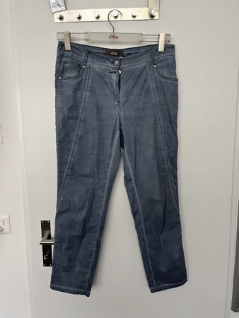 Damen Hose Cecil blau Farbe guter Zustand gepflegt