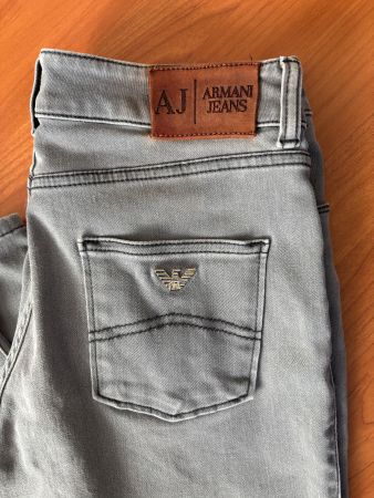 Armani Jeans grau Grösse 31