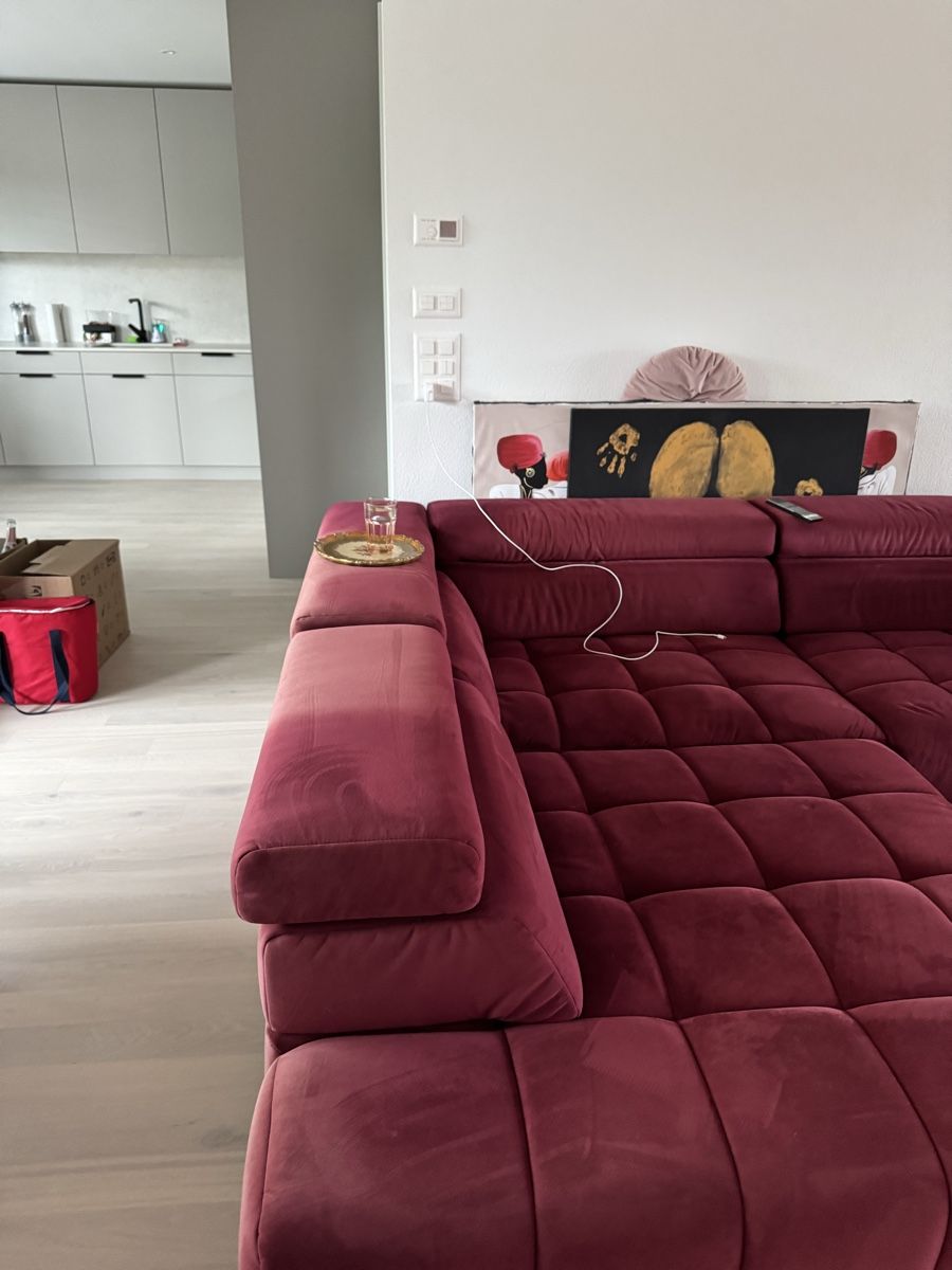 Sofas: Wohnlandschaft mit Hocker – D'occasion à Urtenen-Schönbühl par joh_6665 3
