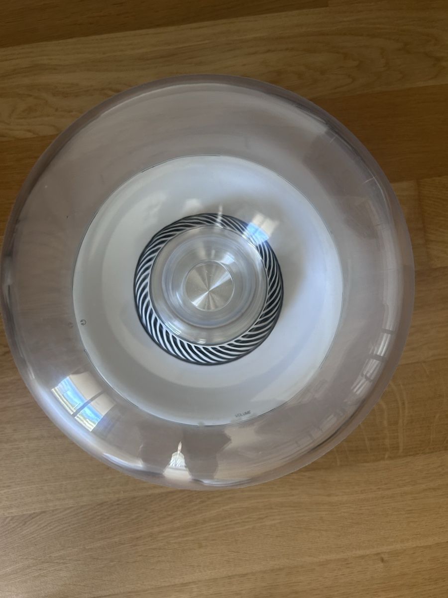 Harman-Kardon Casse acustiche: Harman Kardon Aura Wireless Speaker White good condition – Difettoso da Belp venduto da jan_6yvx 2