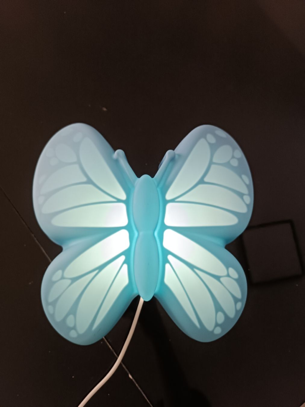 Ikea Lampade: Lampada da parete a forma di farfalla IKEA – Usato da Bellinzona venduto da JasIvo