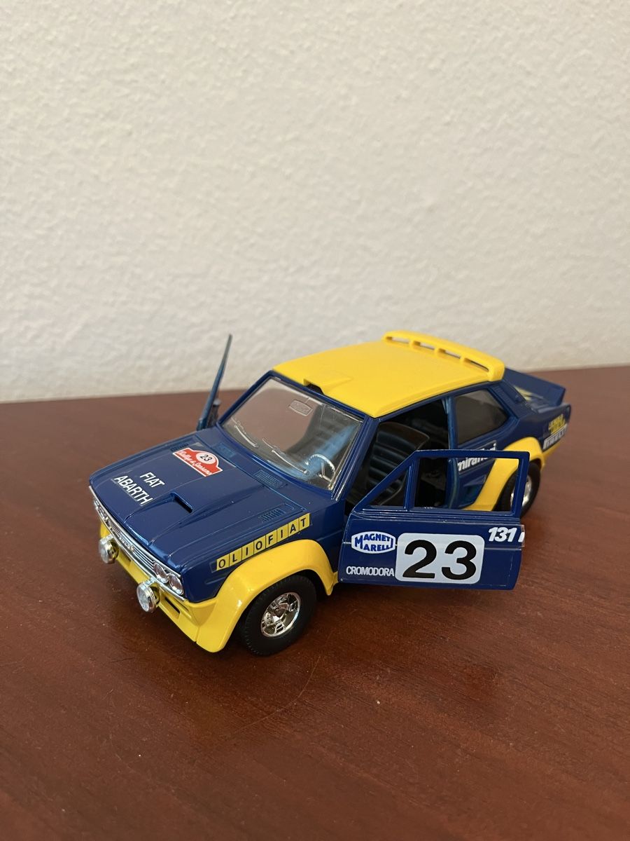 Bburago Modellini d'auto: Fiat Abarth Rallye Bburago – Usato da Wabern venduto da Housi78 5