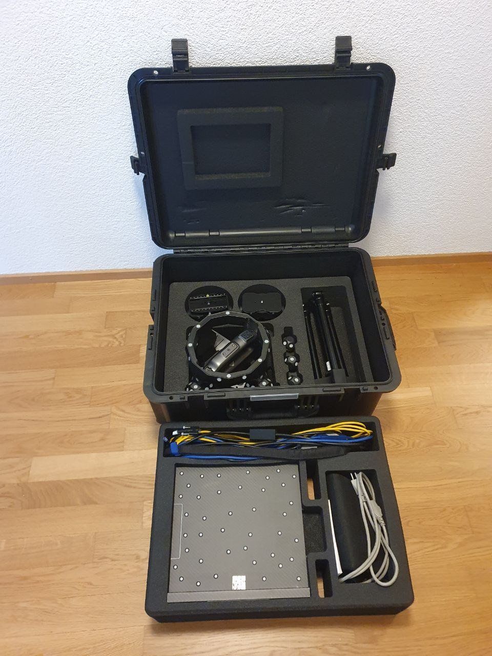Scanner: 3D Scanner + Softwarelizenz - Revopoint Trackit – Nuovo (secondo la descrizione) da Burgdorf venduto da LIO.Burg.34 2