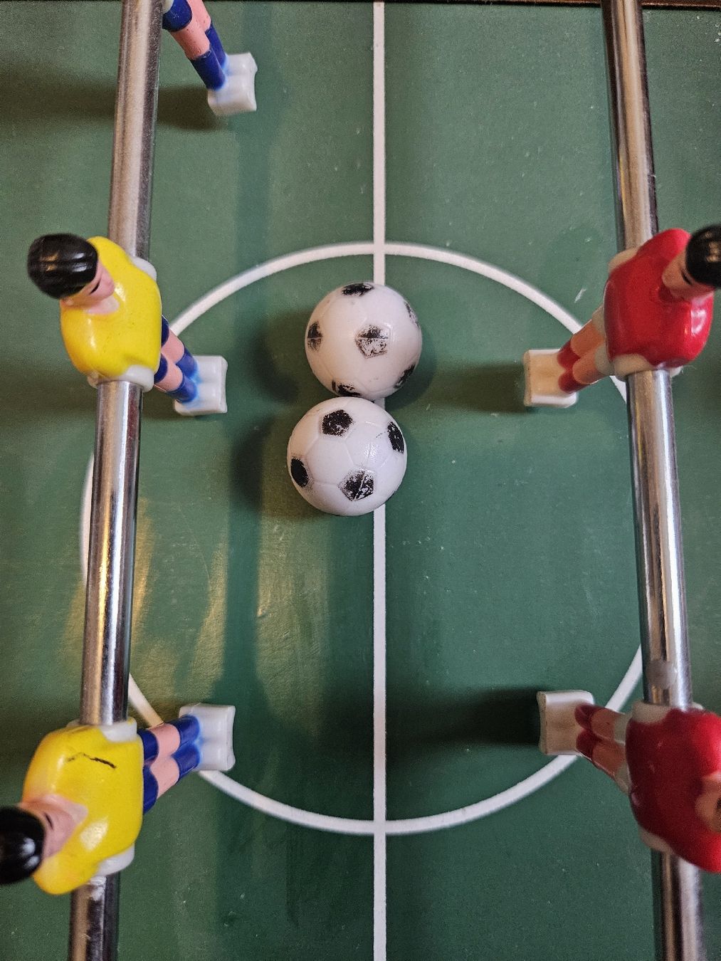Spiele: Mini Tischkicker – Gebraucht aus Basel von lic_q9m2 4