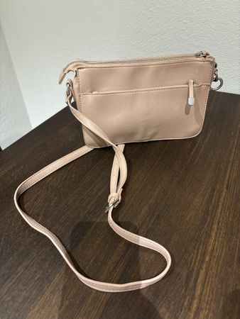 Handtasche