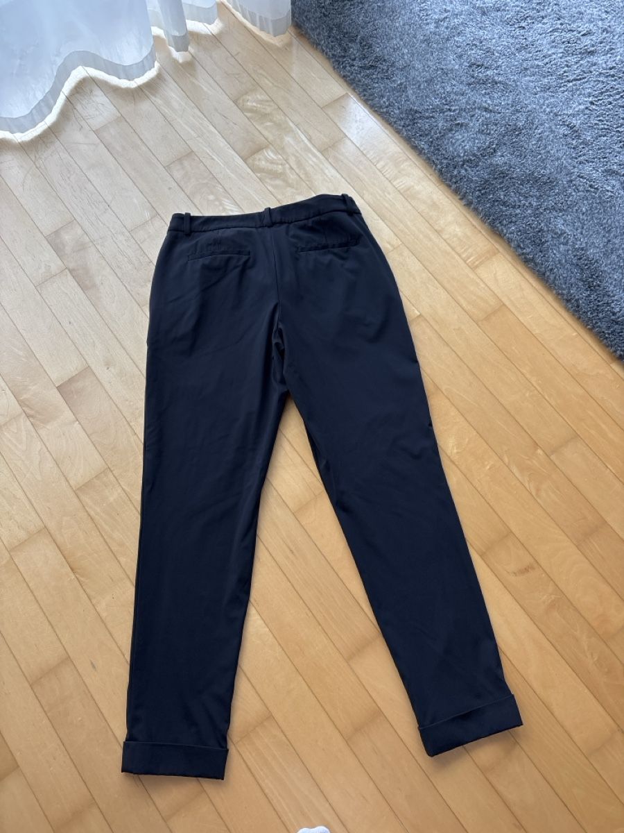 Hugo Boss Pantaloni: BOSS Hose, Grösse 36, Top Zustand – Nuovo (secondo la descrizione) da Embrach venduto da Dmoney 2
