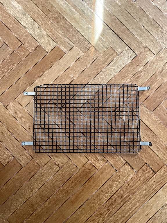 Griglie e Inferriate: Grilles range-câbles pour table USM – Usato da Genève venduto da Bruno1985 3