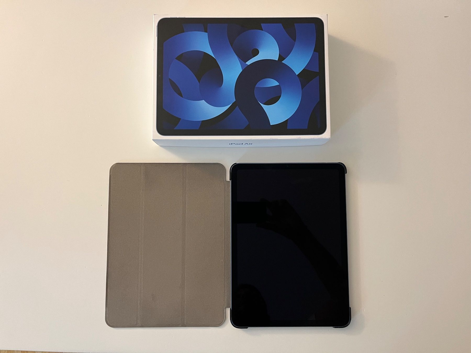 Apple Tablet PC: Apple Ipad Air 5.Generation. Farbe Blau. Top Angebot – Usato da bern venduto da sanducci 4