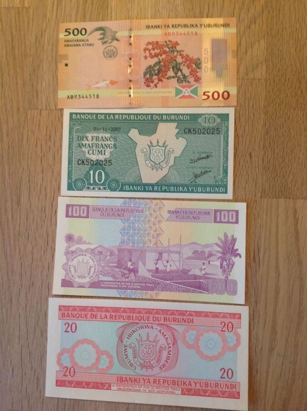 Banconote: Quatre billets de Burundi UNC – Nuovo (secondo la descrizione) da Villars-sur-Glâne venduto da Graca03 3