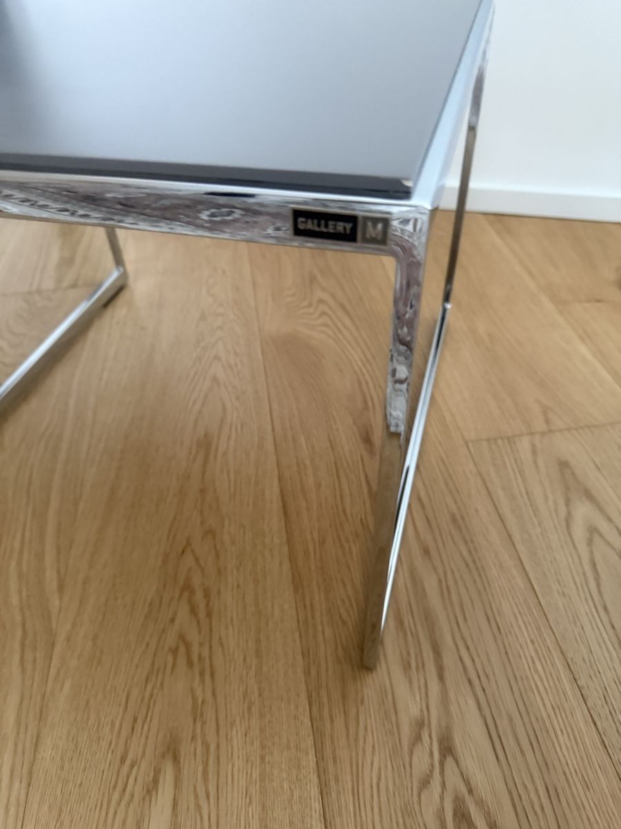 Musterring Tavoli: Cool Side Table with Metal Frame -  Design! Grey / Taupe – Usato da Altendorf venduto da Alovely 1