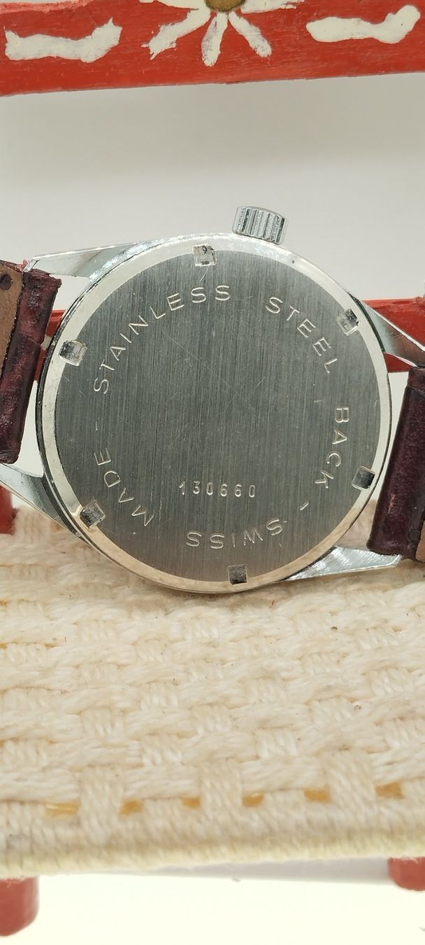 Orologi: Montre de récupération – Usato da La Chaux-de-Fonds venduto da jac_9llg 4