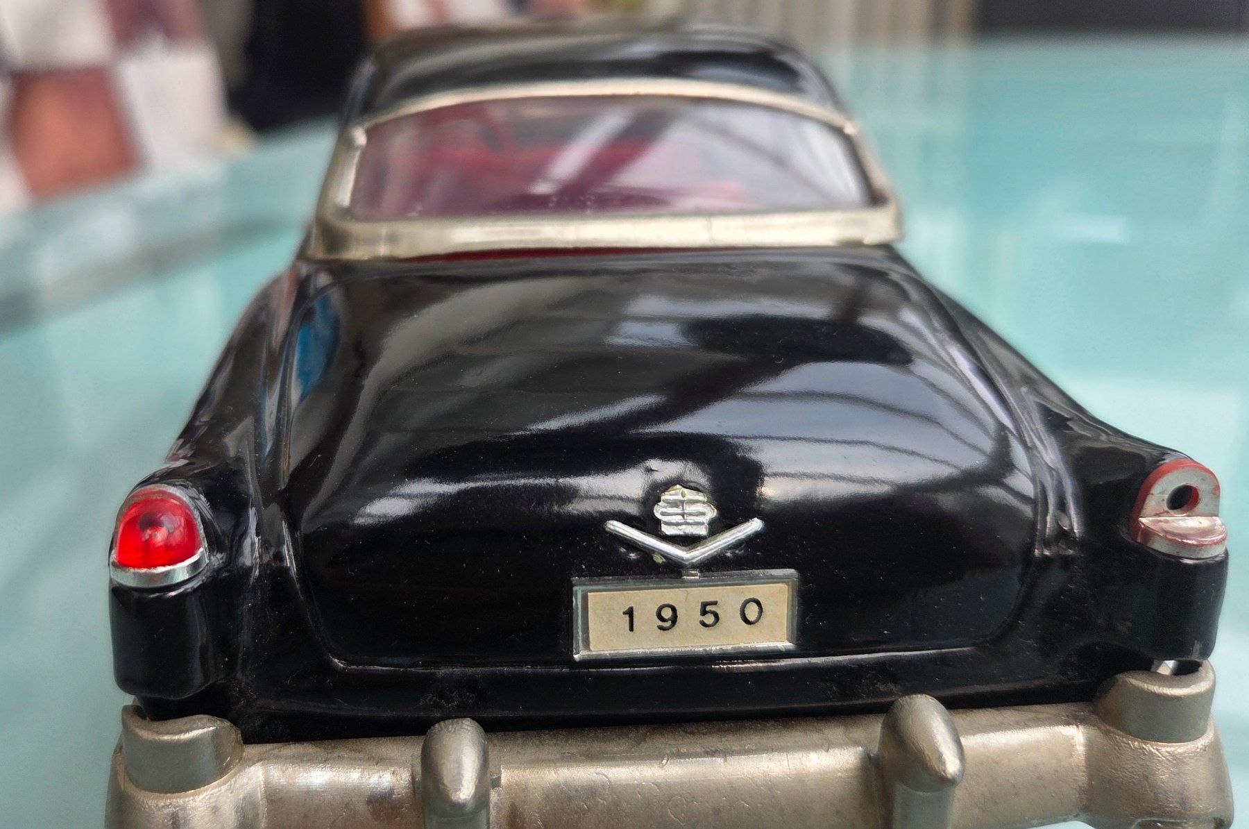 Cadillac Modellini d'auto: Cadillac Oldtimer Modellauto schwarz 1:18 – Usato da Pratteln venduto da Barfuss999 3