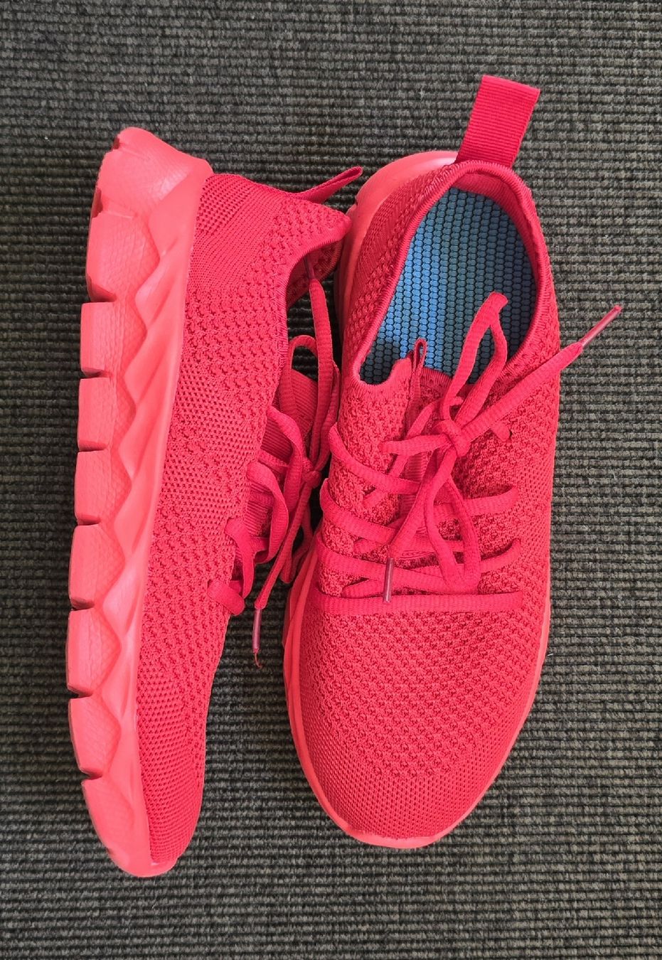 Scarpe da uomo: Sport/Turnschuh NEU!  – Nuovo e nell'imballaggio originale da Widnau venduto da Schurlibua 2