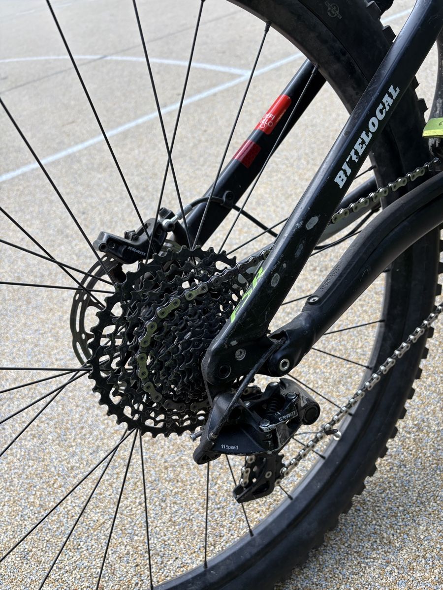 Specialized Biciclette: Specialized 2016 Carbon M – Usato da Luzern venduto da ele_v75f 3