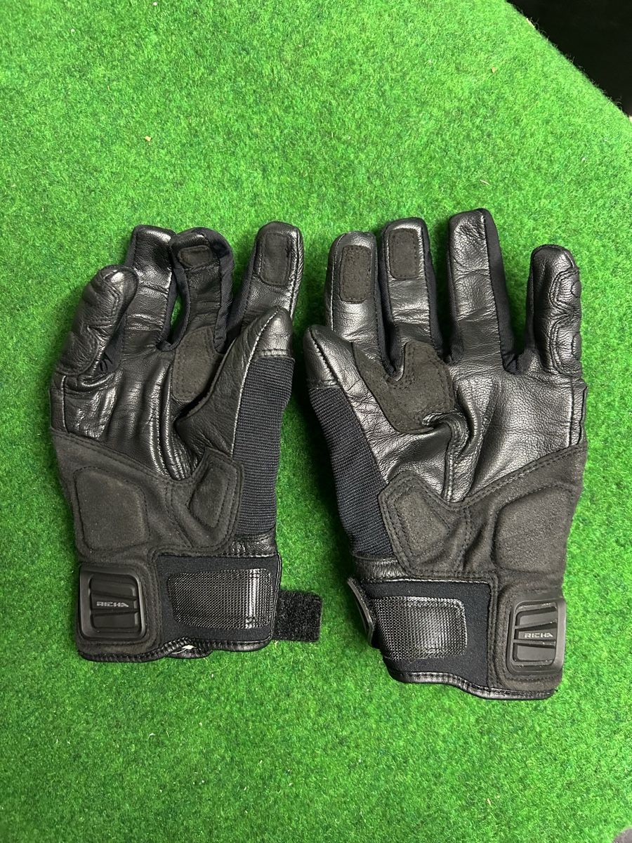 Gants & mitaines : Richa Motorradhandschuhe Grösse L – Neuf (Voir description) à Guttet-Feschel par Swissdarter 1