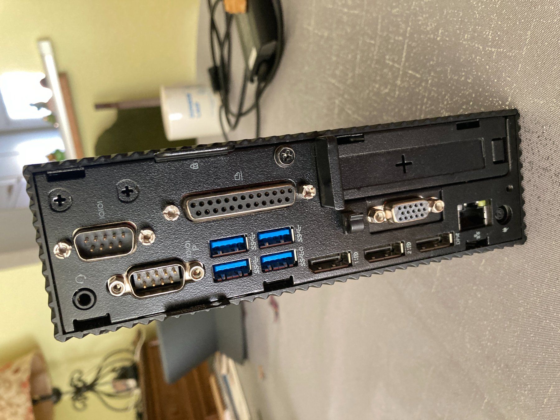 Dell PC: Thin Client Dell Wyse 5070 Pentium Silver – Usato da Tagelswangen venduto da Harubi2 2