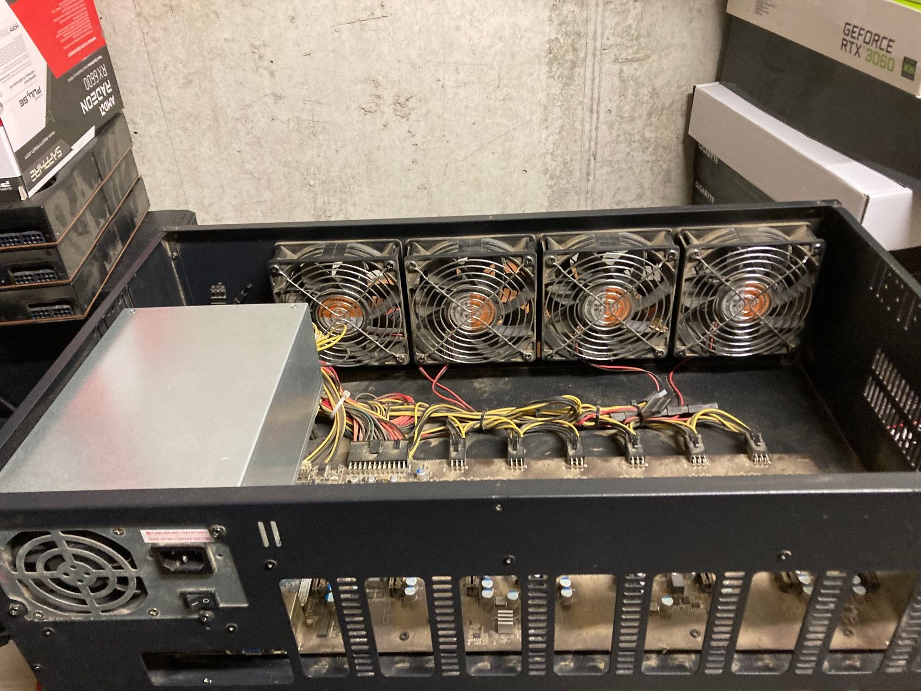 Coin Miner: Onda Mining Rig mit Onda 1850W 80 Plus Gold Netzteil – Gebraucht aus Wettingen von Schabernack_sam 1