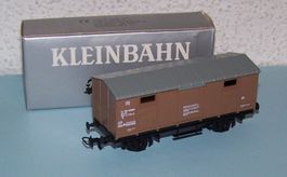 Kleinbahn H0 306: Spitzdachwagen 83 507 2 77 der FS, braun