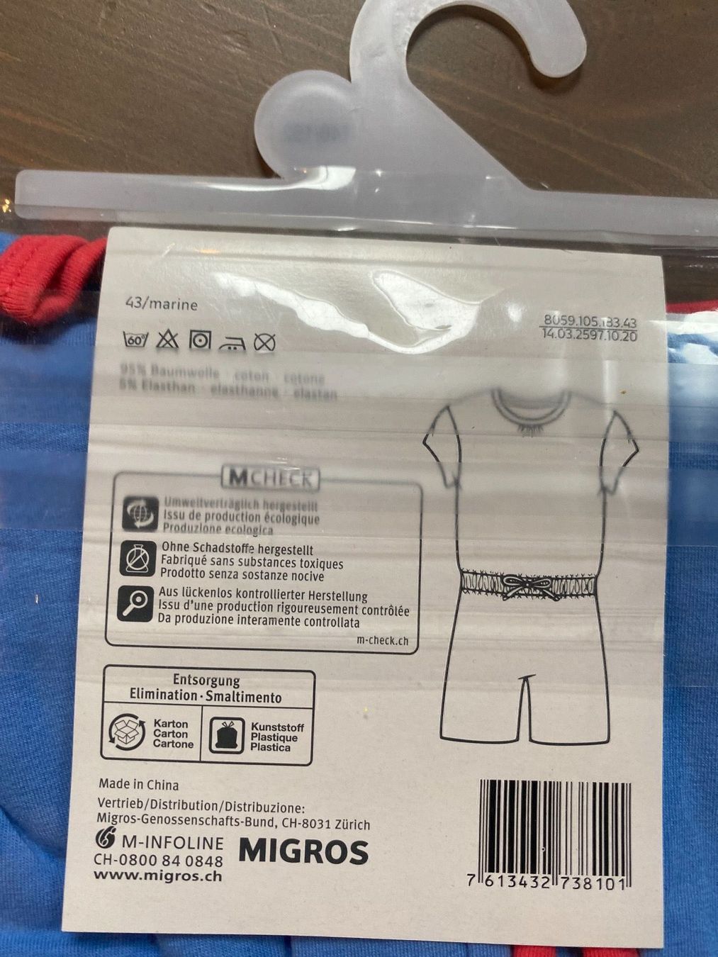 Tute: Overall combi short taille 146 neuf – Nuovo (secondo la descrizione) da Salvenach venduto da gwenwywar 1