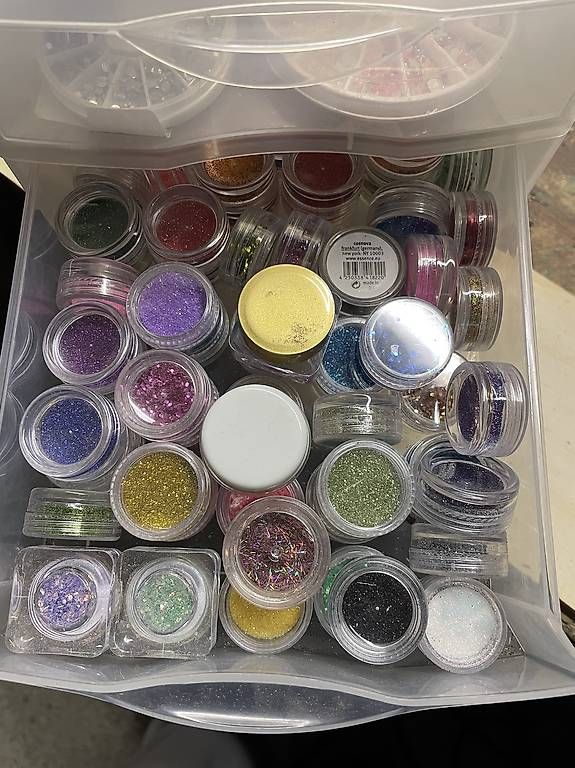 Tutte le decorazioni: Nail Art – Usato da Gingins venduto da nweb 1