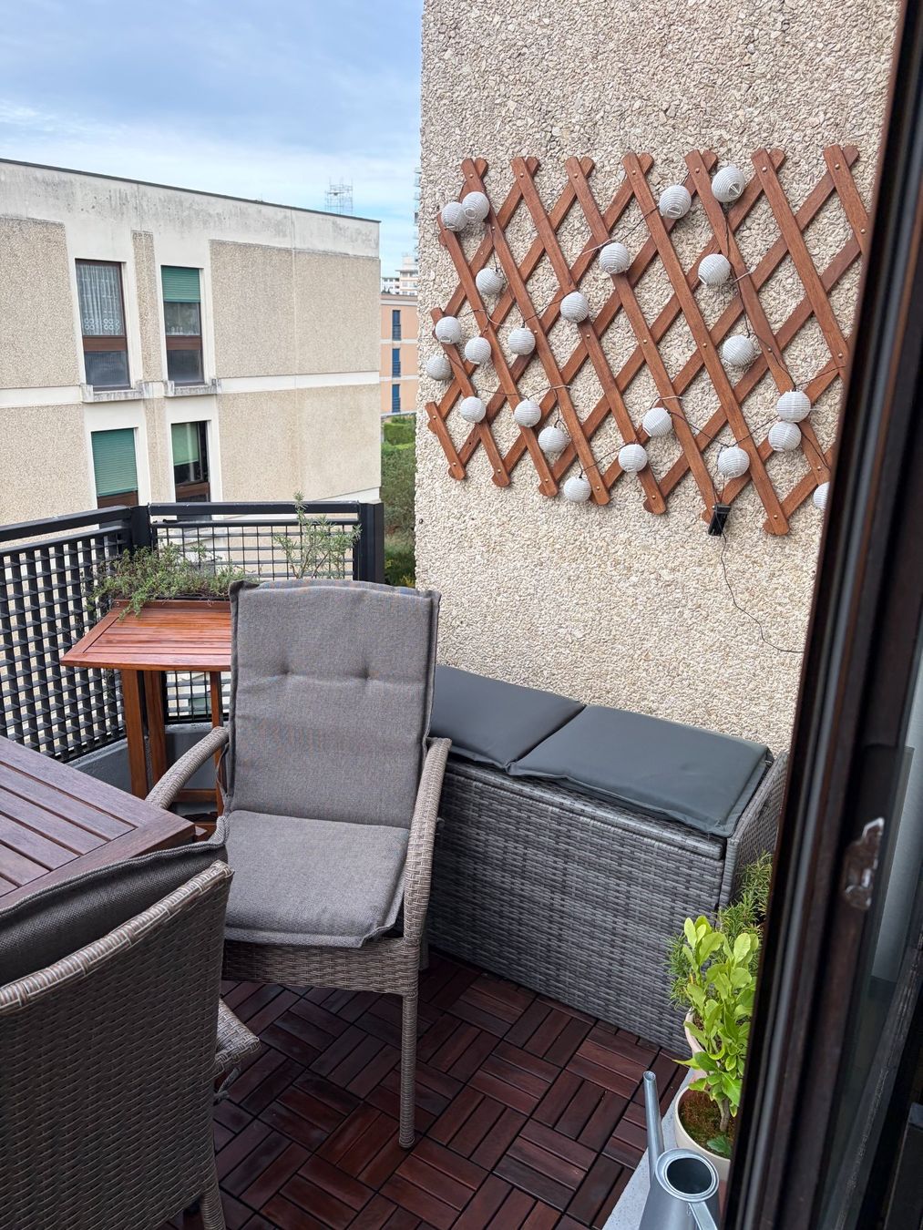 Set di tavolo e panche: Meubles terrasse – Usato da Onex venduto da fbellocpuntocom 1