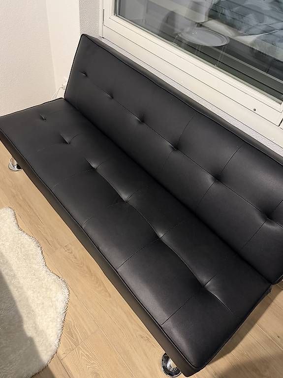 Divani: Schlafcouch (schwarz) neuwertig – Usato da Kloten venduto da mar_ls8m