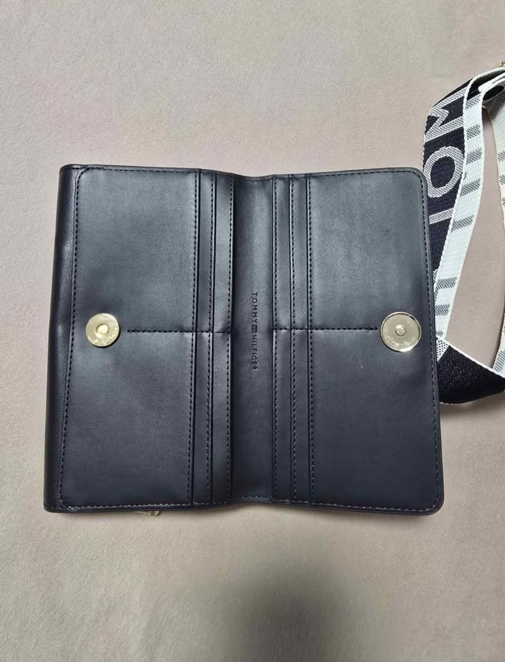 Tommy Hilfiger Borse da donna: Sac Tommy Hilfiger – Nuovo (secondo la descrizione) da Riddes venduto da monicads21 2