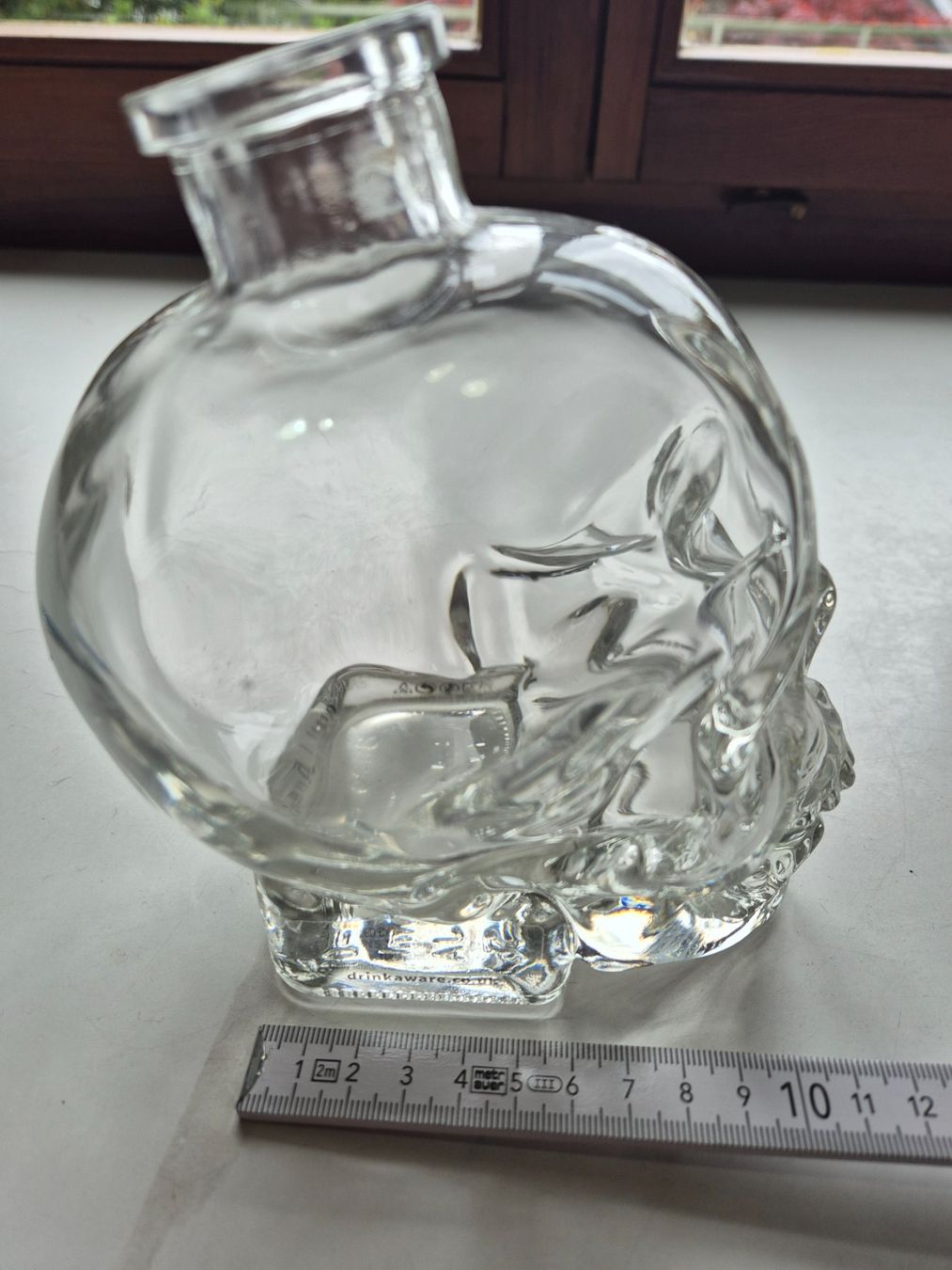 Altro in Stoviglie & Bicchieri: Totenkopf Flasche aus Glas – Usato da Winkel venduto da Heuresis 1