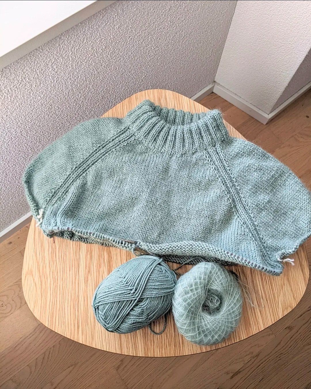 Maglioni & Felpe: 🌿 Handgestrickter Pullover in Salbeigrün - Gr. M/L – Nuovo (secondo la descrizione) da Würenlingen venduto da Nancy_Y 5