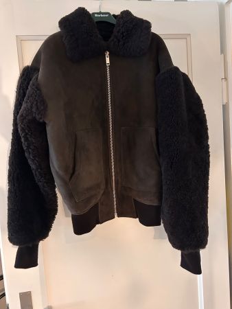 Meotine Lammfelljacke bomber graubraun mit Reissverschluss