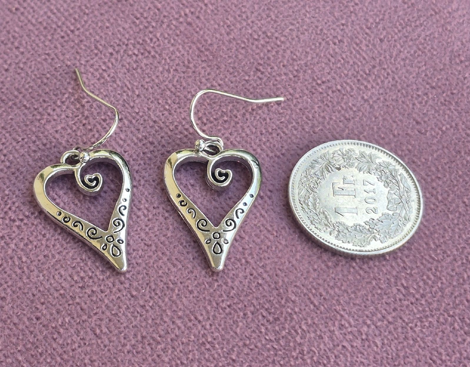 Boucles d'oreille: Orecchini pendenti cuore argento decorati nuovi – Neuf (Voir description) à Giubiasco par Stefaniav 3