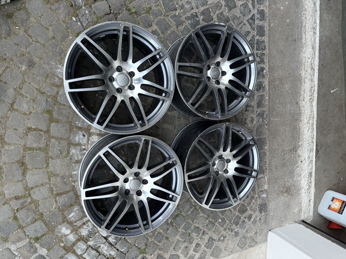 Audi Cerchioni: Audi Replika Alufelgen 9X20 ET 40 – Usato da Bühler venduto da izz_8cqj