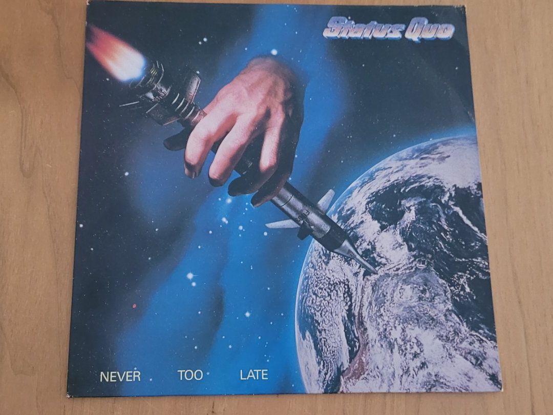 Vinyles: LP  Status Quo – D'occasion à Martigny par MZ-67