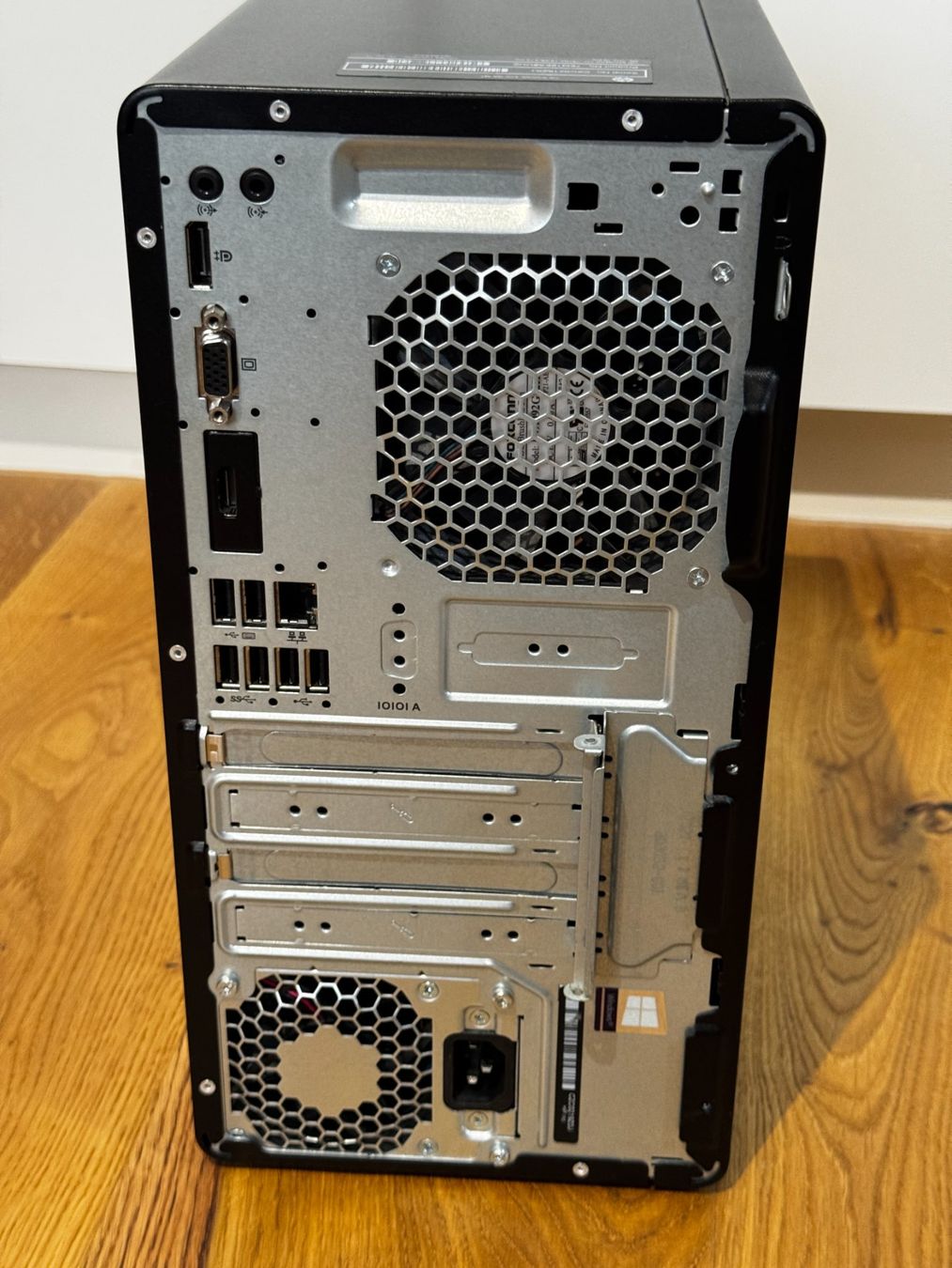 Hewlett Packard PC: HP ProDesk 400 G6 MT – Usato da Flawil venduto da lightstorm77 2