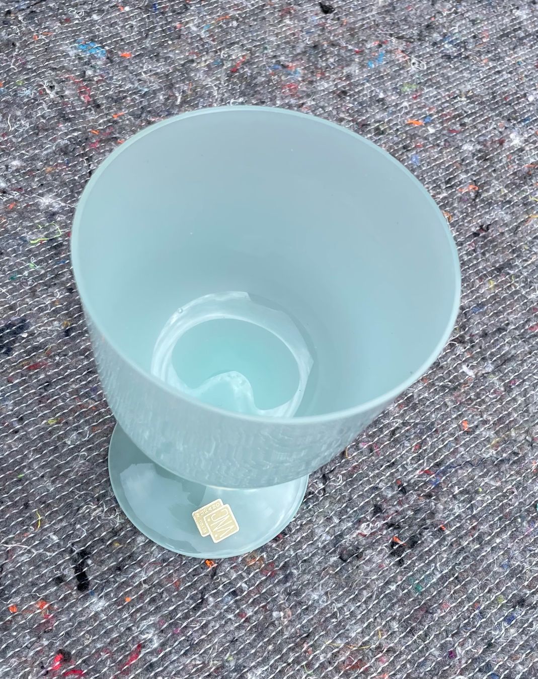 Murano Gläser: Grosser Murano Glas Becher Venedig – Gebraucht aus Baar von bricksandmore