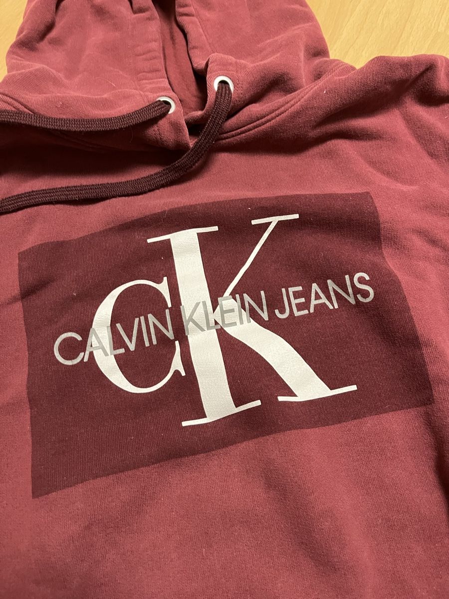 Calvin Klein Pullover & Sweatshirts: Calvin klein jeans – Gebraucht aus Diepoldsau von Sonne14 1